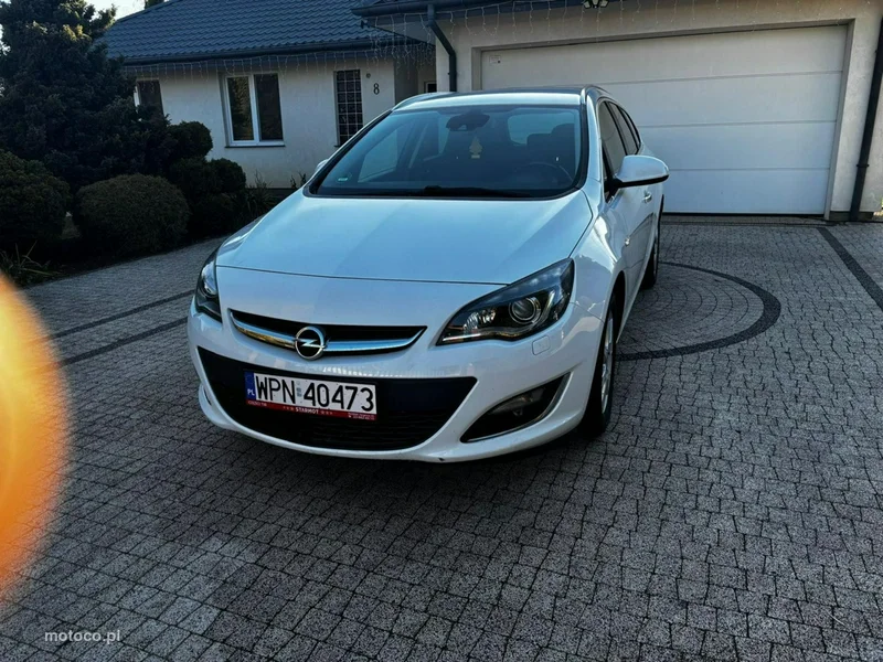 Opel Astra J 26