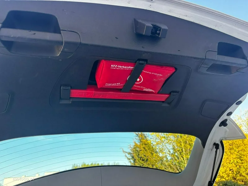 Opel Astra J 38