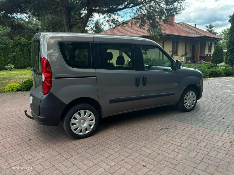 Opel Combo D 12