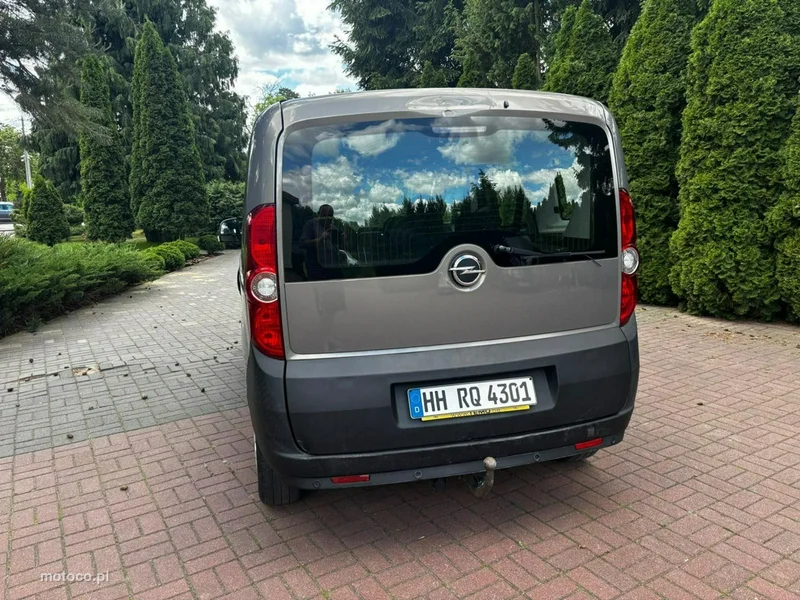Opel Combo D 17