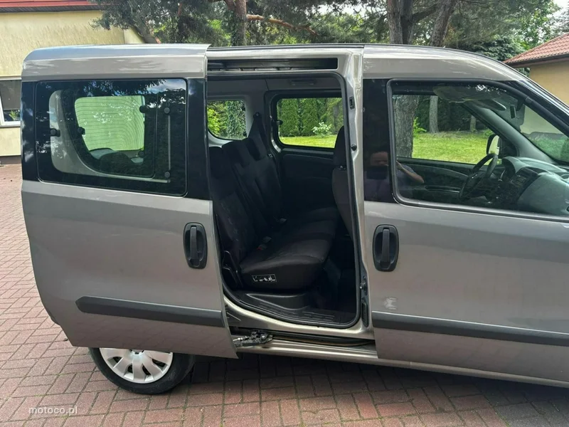 Opel Combo D 22