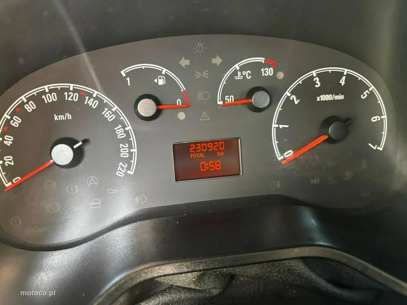 Opel Combo D 29