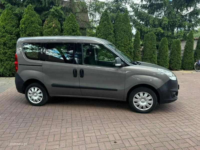 Opel Combo D 9