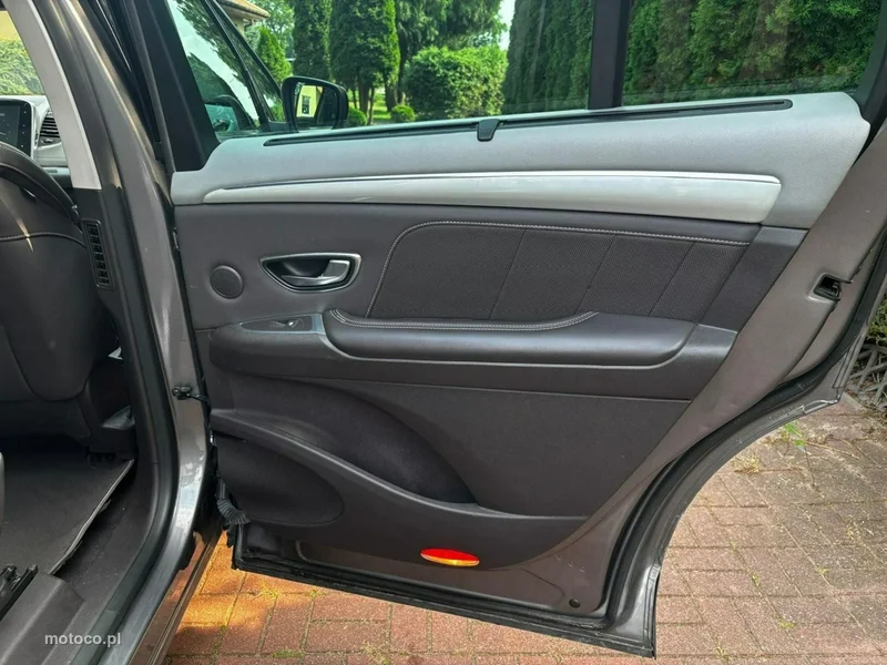 Renault Espace V 27