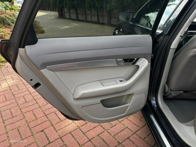 Audi A6 C6 25