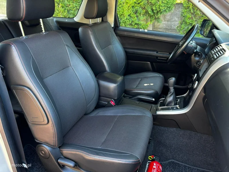 Suzuki Grand Vitara 30