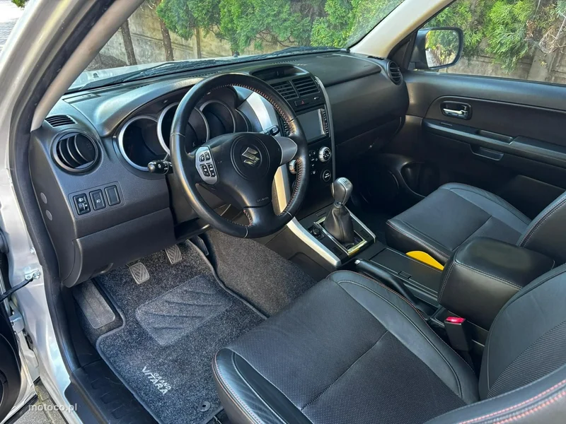 Suzuki Grand Vitara 35