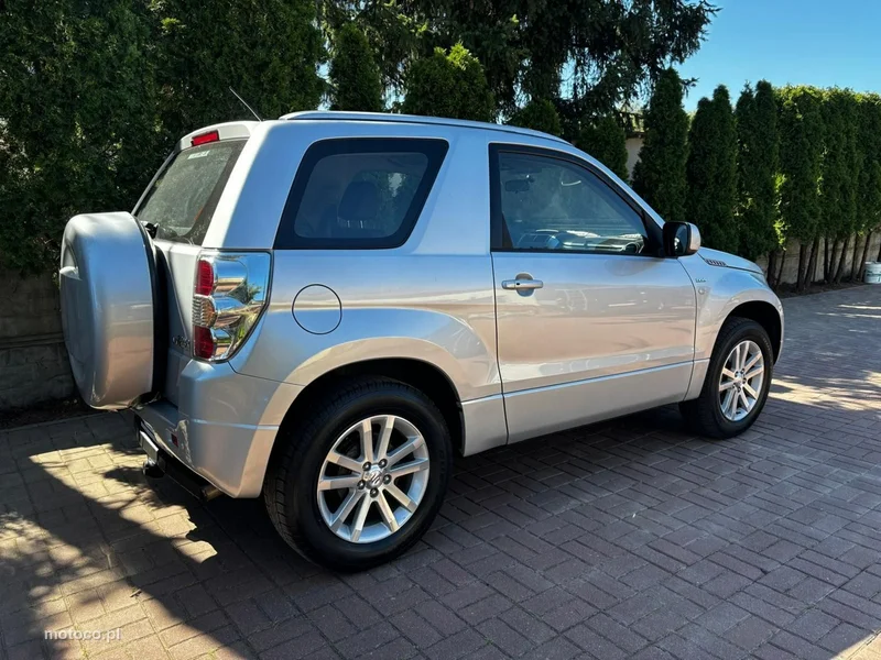 Suzuki Grand Vitara 9