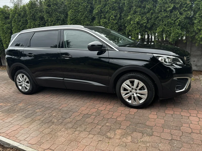 Peugeot 5008 11