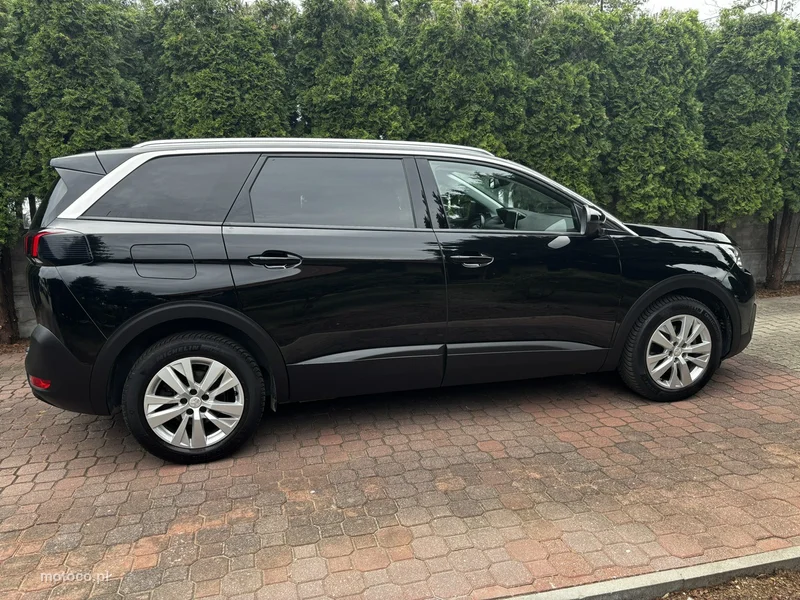 Peugeot 5008 13