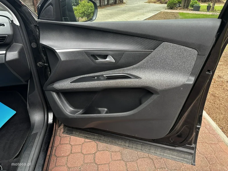 Peugeot 5008 32