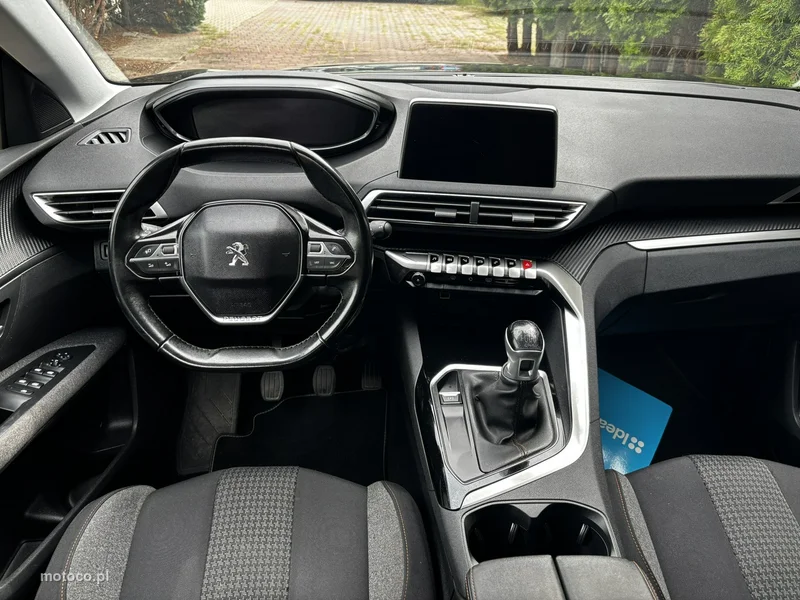 Peugeot 5008 33