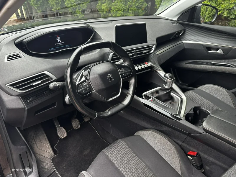 Peugeot 5008 38