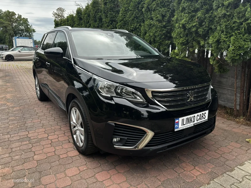 Peugeot 5008 9