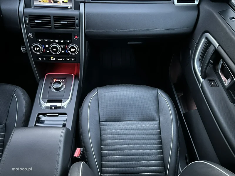Land Rover Discovery Sport 14