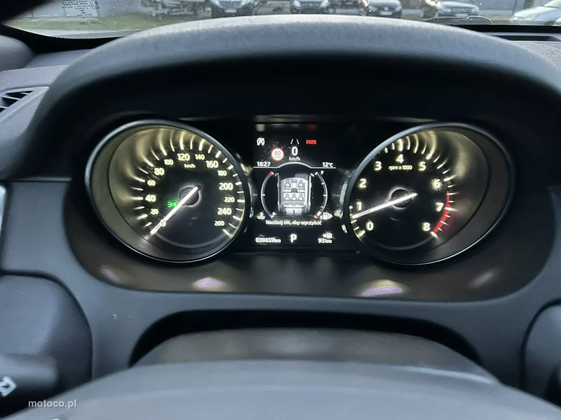 Land Rover Discovery Sport 17