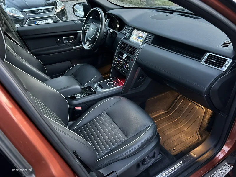Land Rover Discovery Sport 23