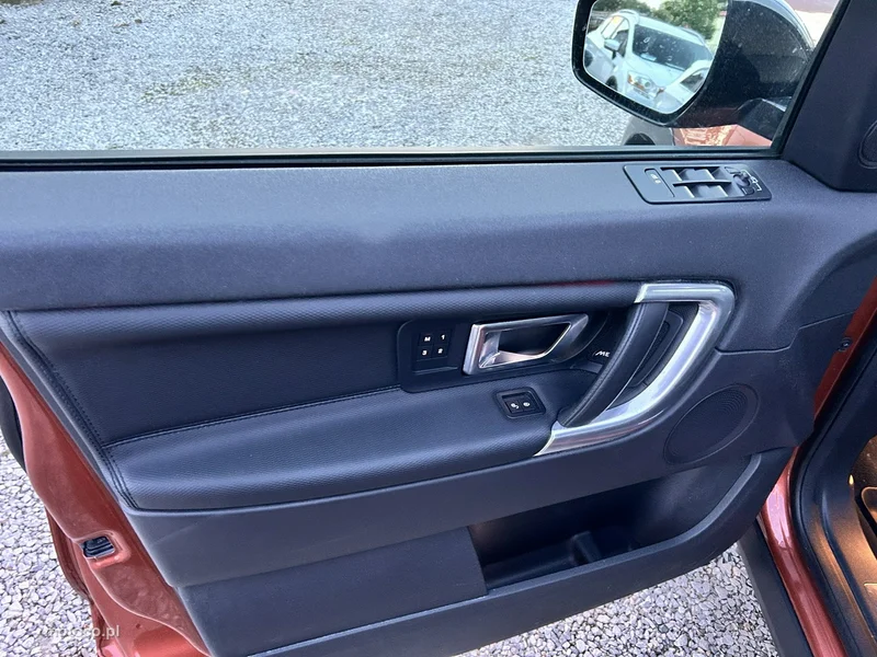 Land Rover Discovery Sport 10