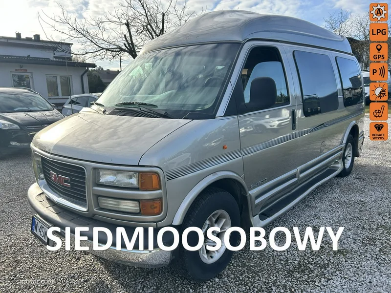 GMC Savana