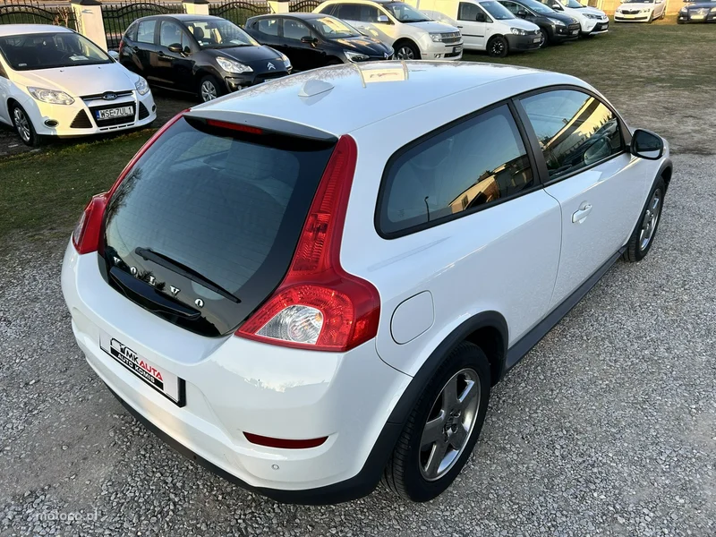 Volvo C30 17