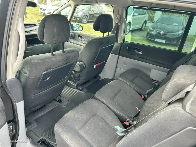 Renault Grand Espace 12