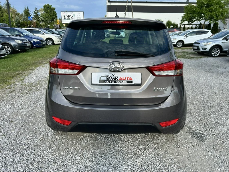 Hyundai ix20 6