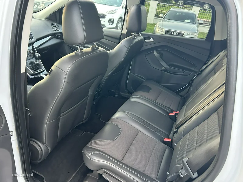 Ford Kuga II 12