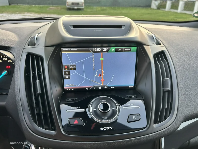 Ford Kuga II 25
