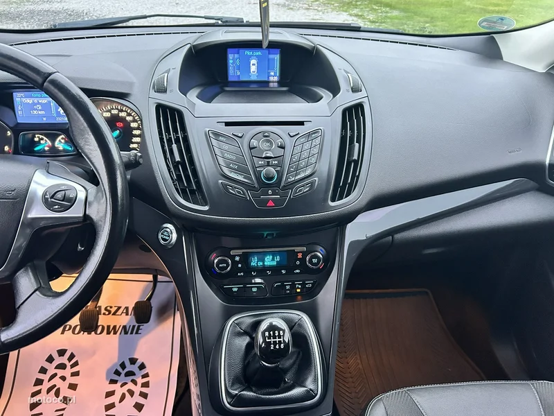 Ford Kuga II 10