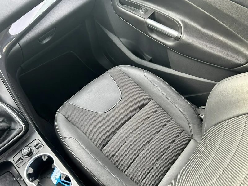 Ford Kuga II 15