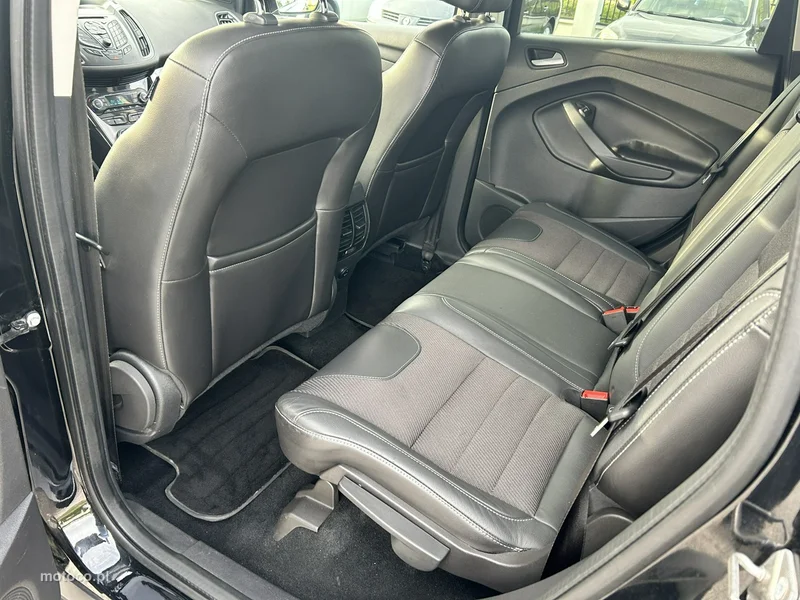 Ford Kuga II 16