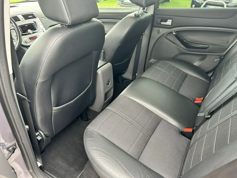 Ford Kuga I 11