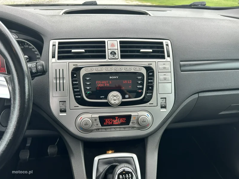Ford Kuga I 18