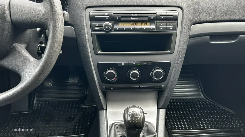 Skoda Octavia II 12