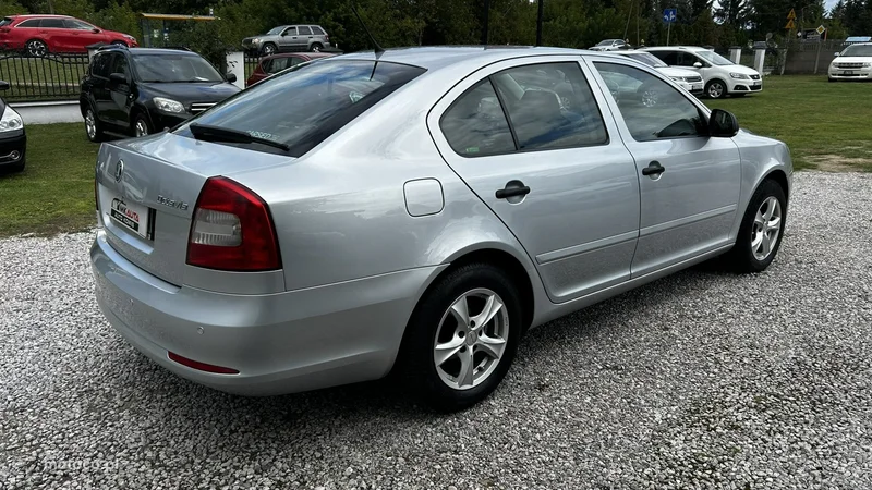 Skoda Octavia II 5