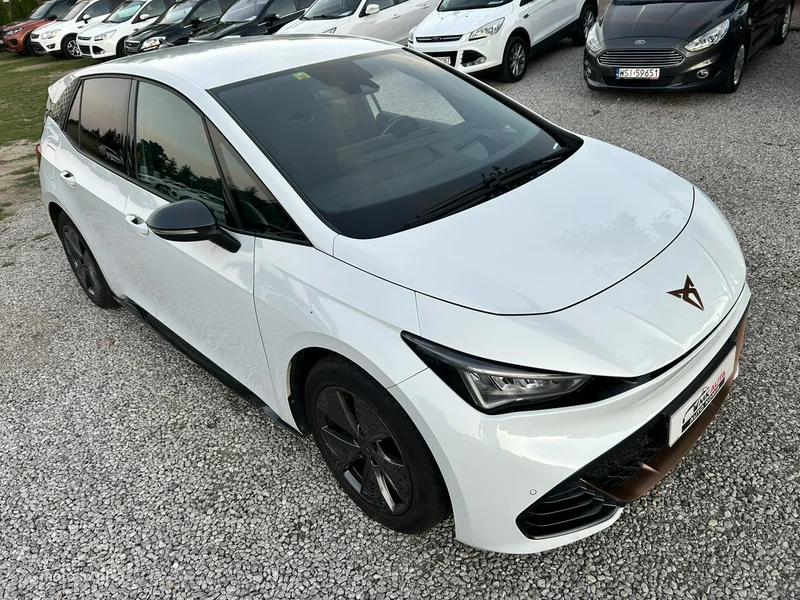 Cupra Born 21