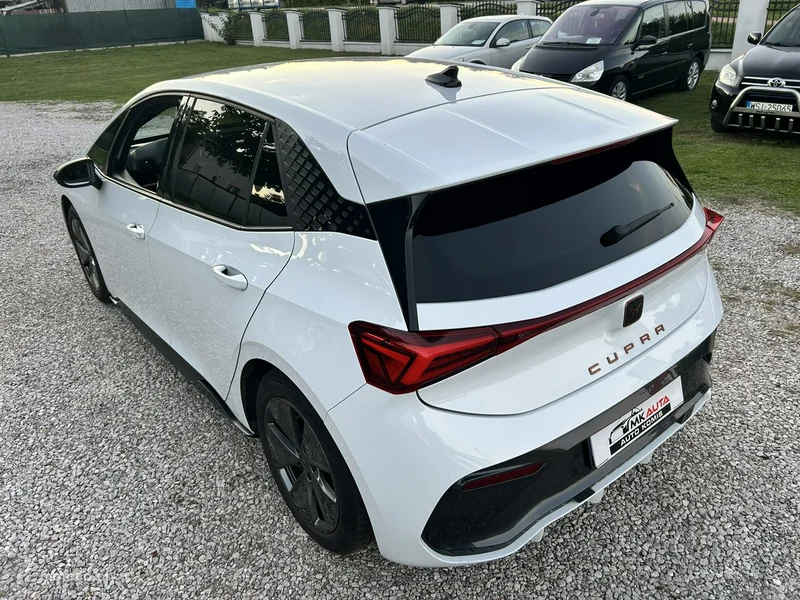 Cupra Born 23