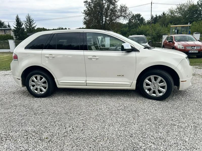 Lincoln MKX 4