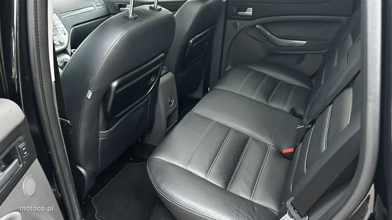 Ford Kuga I 11