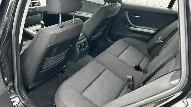 BMW Seria 3 E90 325 14