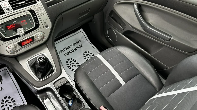 Ford Kuga I 14