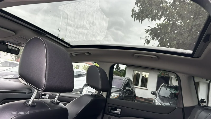Ford Kuga I 10