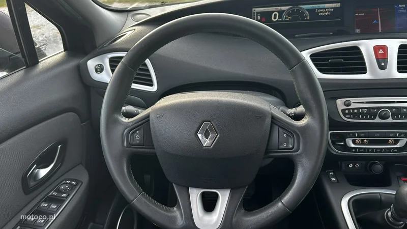 Renault Scenic III 11