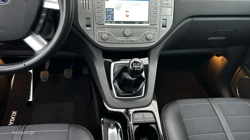 Ford Kuga I 13