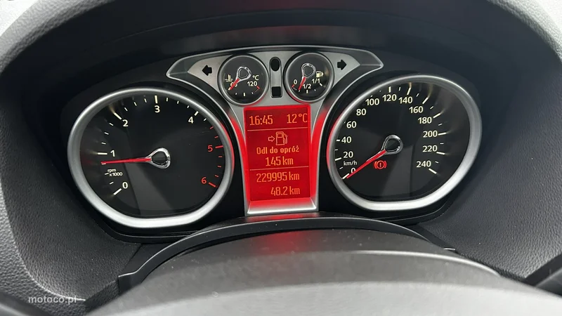 Ford Kuga I 20