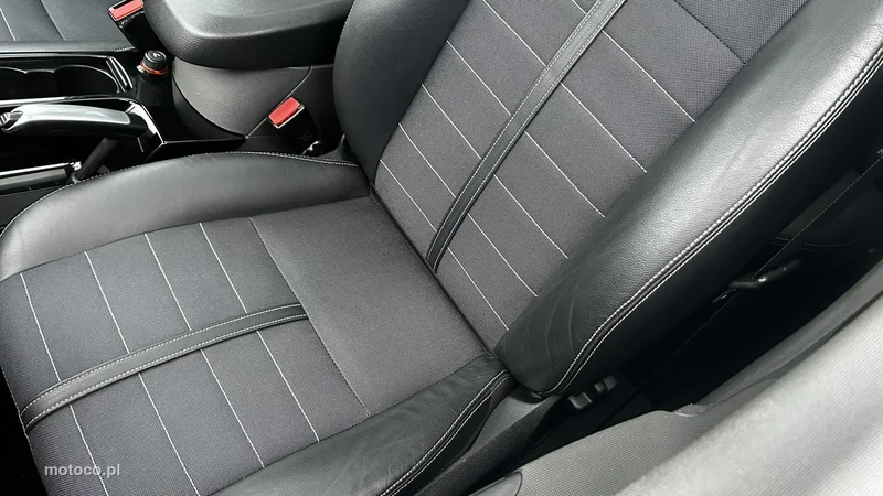 Ford Kuga I 21