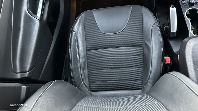 Ford Kuga II 16