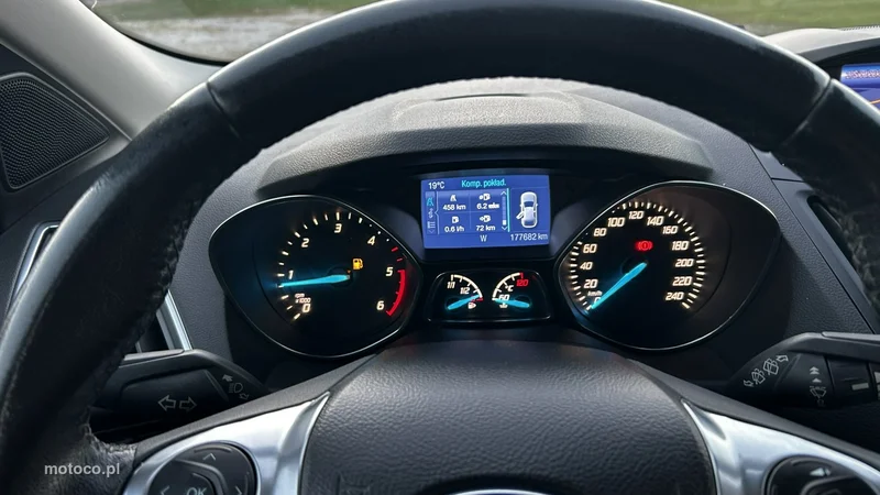 Ford Kuga II 10