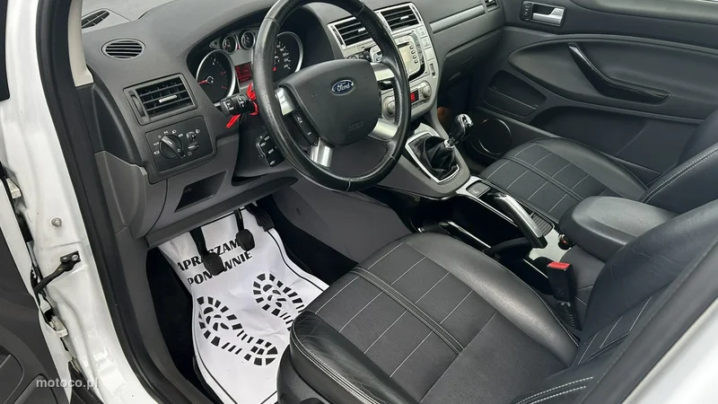 Ford Kuga I 17