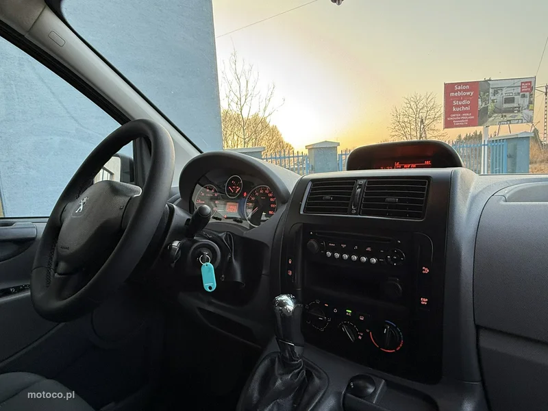 Peugeot Expert 7